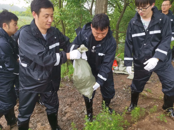 抗洪一線，有安徽稅務(wù)人的身影